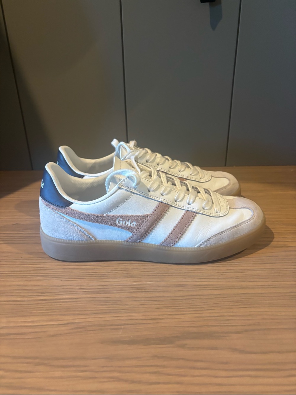Gola Women's White Sneakers with Blush Pink Stripes